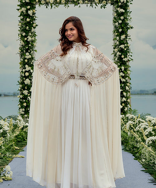 Unique Ivory Cape Set